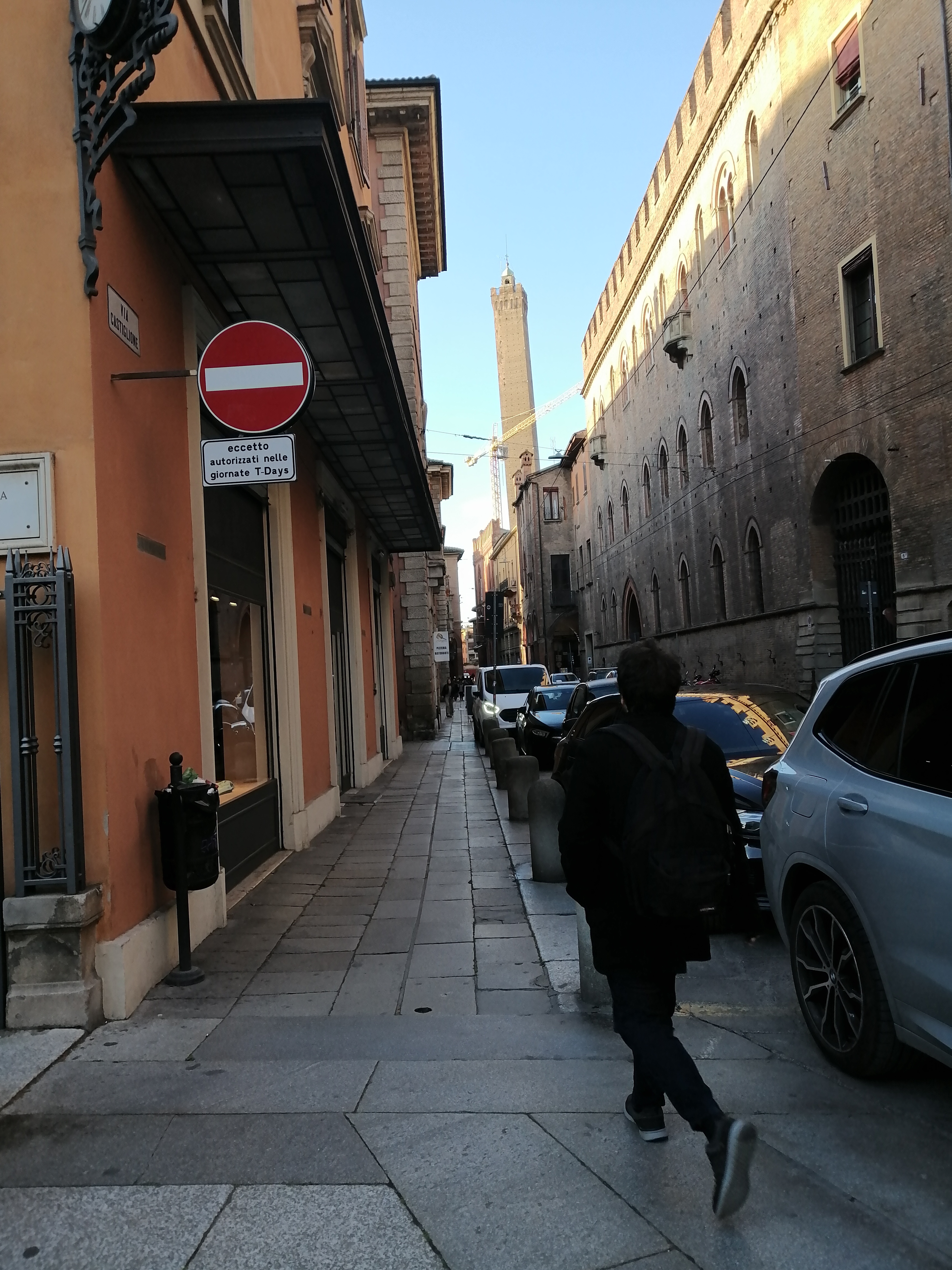 Via Rizzoli